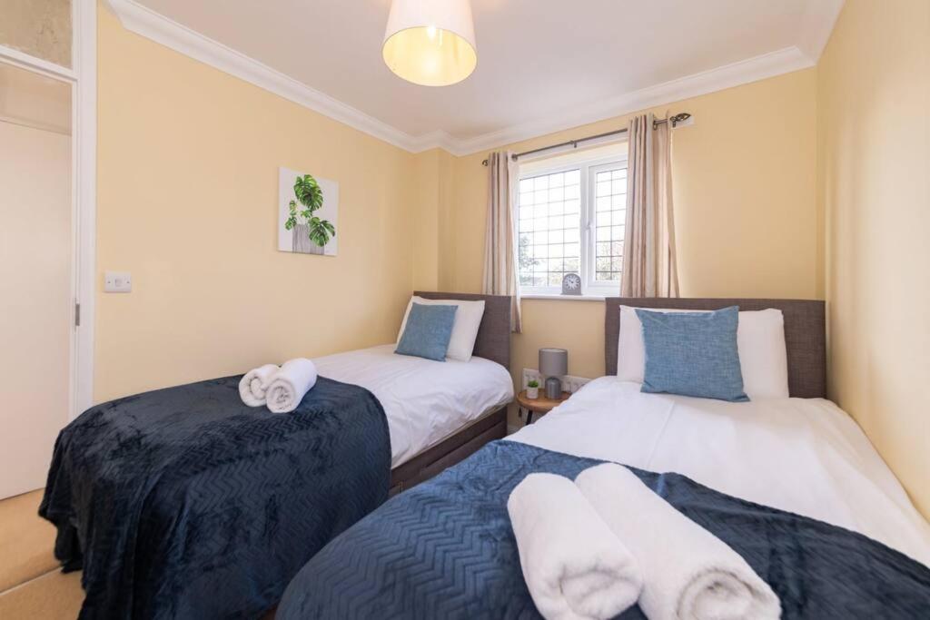 Ratby House - Spacious 3 Bed With Garden & Parking Earley エクステリア 写真